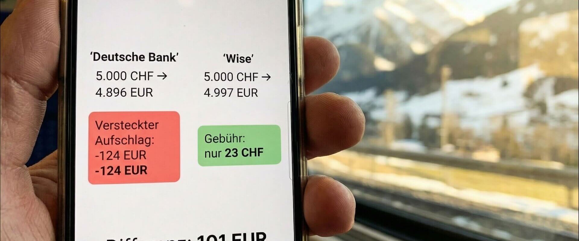 Smartphone zeigt Wechselkursvergleich: Deutsche Bank verliert 124 Euro pro Überweisung, Wise kostet nur 23 Franken